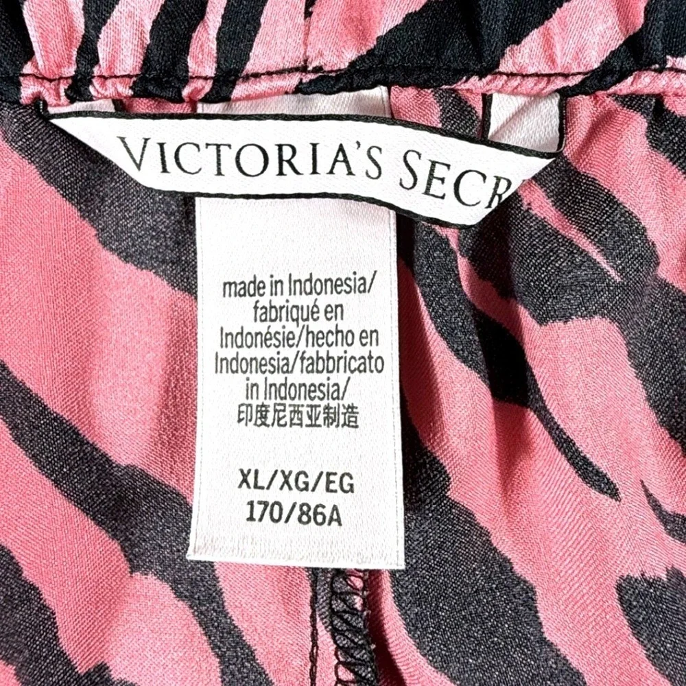 Victoria's Secret Zebra Print Pajama Set Pink Black Button Top Pants XL Comfort - Picture 4 of 12